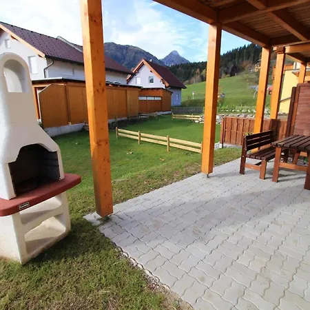 Underhill Chalet *